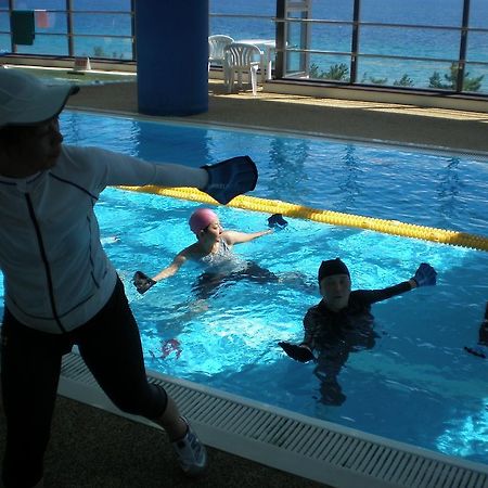 Suzu Beach Hotel Bagian luar foto