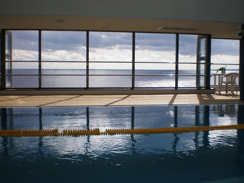 Suzu Beach Hotel Bagian luar foto